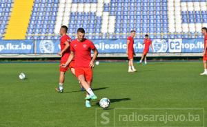 Rođeni trenirali na stadionu Grbavica: Pogledajte šta smo zabilježili